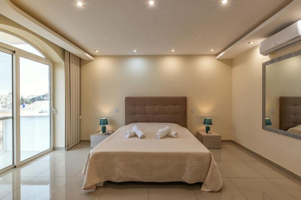 Modern 3 Bedroom Apartment Close To Paceville And Beach Is-Swieqi Exteriér fotografie