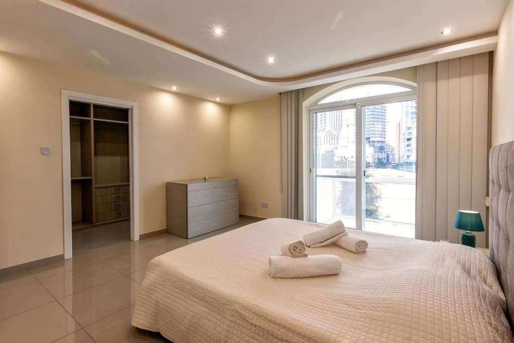 Modern 3 Bedroom Apartment Close To Paceville And Beach Is-Swieqi Exteriér fotografie