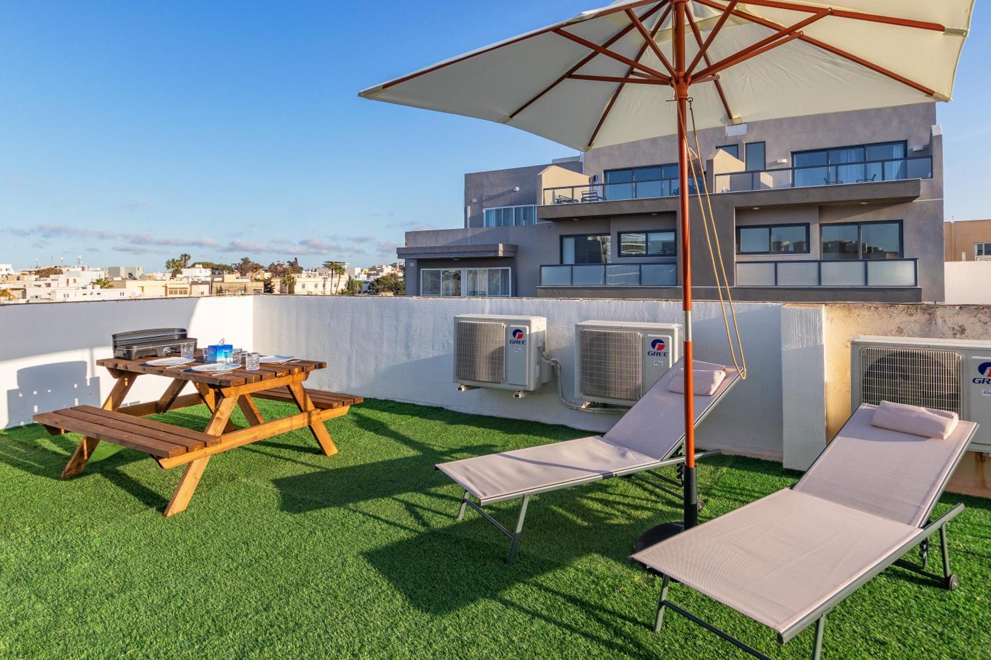 Modern 3 Bedroom Apartment Close To Paceville And Beach Is-Swieqi Exteriér fotografie