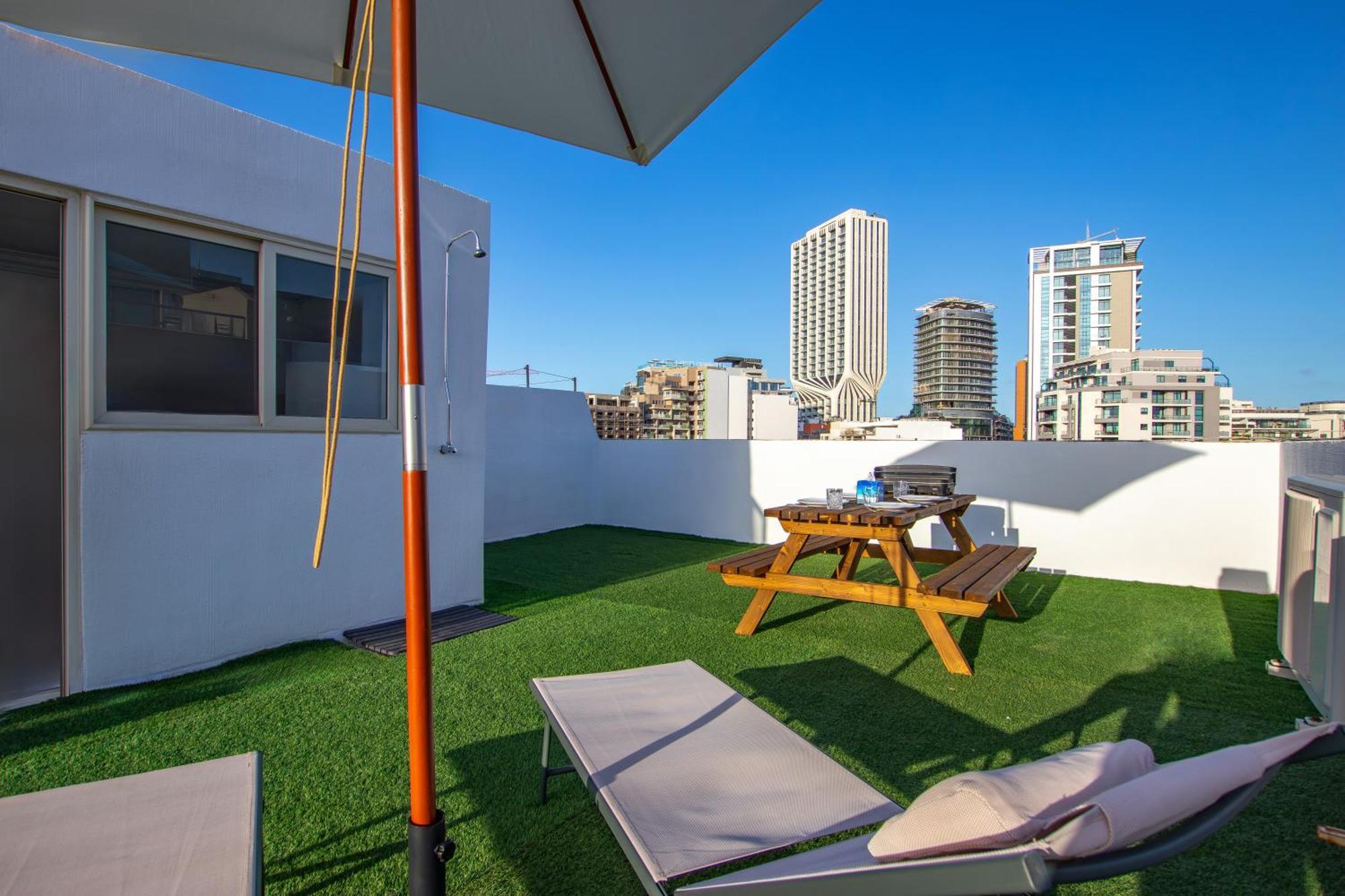 Modern 3 Bedroom Apartment Close To Paceville And Beach Is-Swieqi Exteriér fotografie